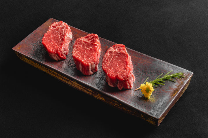 코트야드 메리어트 서울 남대문 호텔 한우 안심 구이용 세트.(사진=코트야드 메리어트 서울 남대문 호텔 제공) *재판매 및 DB 금지