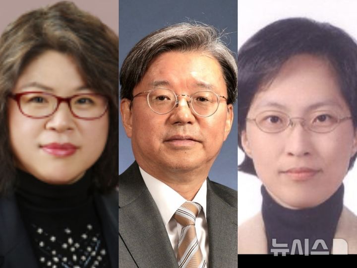 [서울=뉴시스] 헌법재판소 재판관 후보추천위원회는 14일 헌법재판소 재판관 적격 여부에 관한 심사를 진행한 뒤 지명대상 후보자로 3명을 조희대 대법원장에게 추천했다. 사진은 왼쪽부터 김복형 서울고법 부장판사, 김정원 헌법재판소 사무처장, 윤승은 서울고법 부장판사 (사진=헌법재판소 재판관 후보추천위원회 제공) 2024.08.14 photo@newsis.com