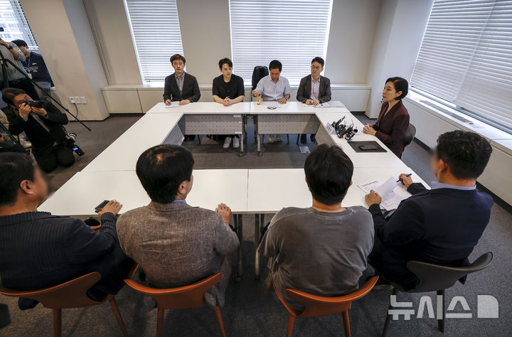 [서울=뉴시스] 정병혁 기자 = 오영주 중소벤처기업부 장관이 14일 서울 마포구 드림스퀘어에서 열린 티몬·위메프 미정산 피해기업 간담회에서 모두발언을 하고 있다. 2024.08.14. jhope@newsis.com