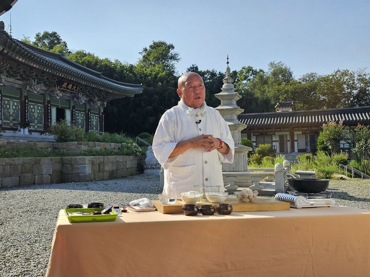 [서울=뉴시스] 한국전통사찰음식문화연구소 소장 적문 스님 (사진=대한불교조계종 제공) 2024.08.16. photo@newsis.com *재판매 및 DB 금지