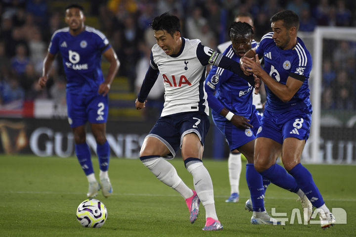[레스터=AP/뉴시스] 잉글랜드 프로축구 프리미어리그(EPL) 토트넘 홋스퍼의 손흥민. 2024.08.19.