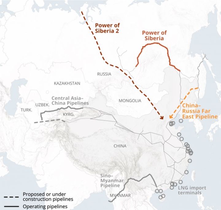 중국과 러시아의 가스관 '시베리아의 힘'과 건설 추진 예정인 '시베리아의 힘 2' 예정 노선. 노란색은 극동 가스전으로 사할린의 가스를 중국에 공급한다는 구상으로 아직 구체적인 추진 계획은 나오지 않았다.(지도 위키피디아) 2024.08.20. *재판매 및 DB 금지