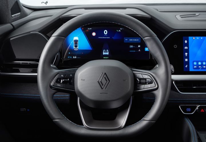 [서울=뉴시스] 르노코리아가 4년 만에 내놓은 신차 '뉴 르노 그랑 콜레오스 E-테크 하이브리드 (사진=르노코리아 제공) 2024.08.21 photo@newsis.com *재판매 및 DB 금지