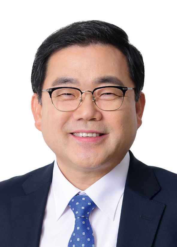 [창원=뉴시스] 강경국 기자 = 더불어민주당 허성무 의원(창원시 성산구). (사진=허성무 의원실 제공). 2024.08.22. photo@newsis.com *재판매 및 DB 금지