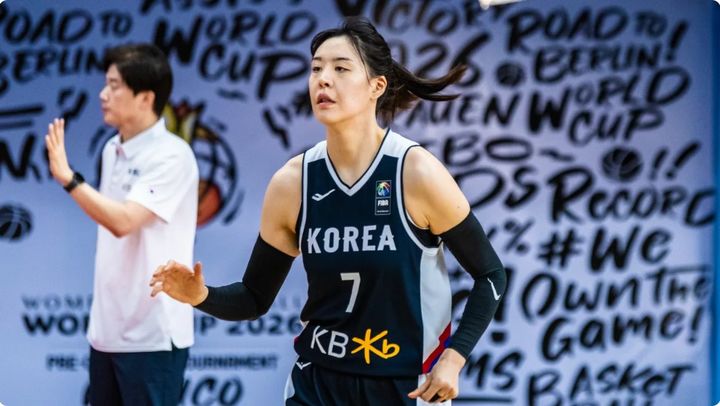 [서울=뉴시스] 여자농구 대표팀 박지수. (사진=FIBA 홈페이지 캡처) 2024.08.23. *재판매 및 DB 금지