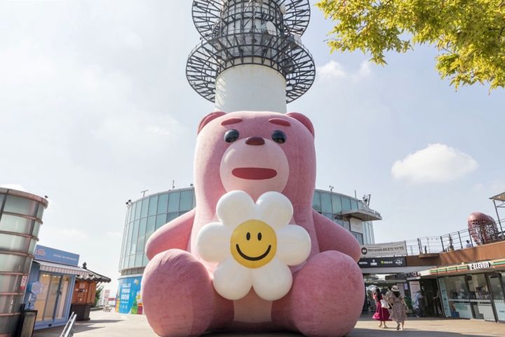 롯데홈쇼핑, 다음달 1일까지 남산서울타워에서 초대형 벨리곰 전시.(사진=롯데홈쇼핑 제공)    *재판매 및 DB 금지