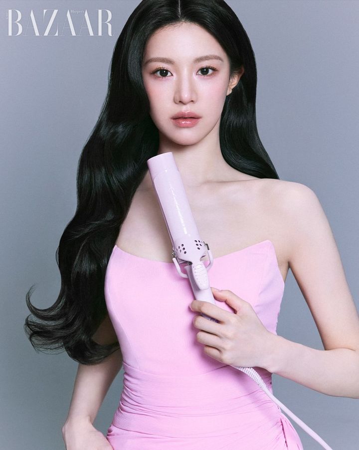 [서울=뉴시스] 고윤정. (사진=하퍼스 바자 코리아 제공) 2024.08.23. photo@newsis.com *재판매 및 DB 금지