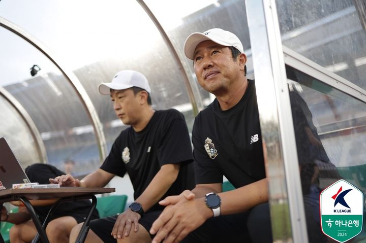 [서울=뉴시스] 프로축구 K리그2 서울 이랜드 FC의 김도균 감독. (사진=한국프로축구연맹 제공) *재판매 및 DB 금지