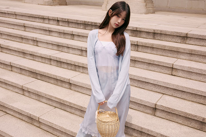 [서울=뉴시스] 장원영. (사진=로라로라 제공) 2024.08.27. photo@newsis.com&nbsp; *재판매 및 DB 금지