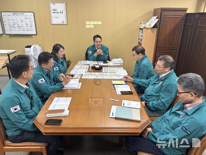 [세종=뉴시스]농협경제지주가 추석 명절을 앞두고 주요 성수품목의 공급확대 및 가격안정을 위해 9월 16일까지 '농축산물 수급대책 상황실'을 운영한다.(사진=농협 제공)