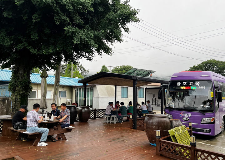 [해남=뉴시스]해남시티투어(삼산주조장). (사진=해남군 제공) 2024.09.01. photo@newsis.com *재판매 및 DB 금지