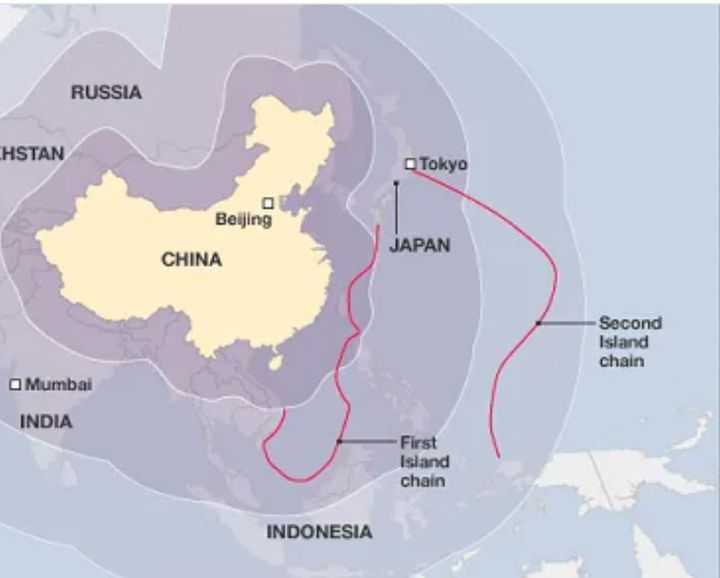 중국이 외부로부터의 해양세력 진출을 막는 저지선이자 중국이 밖으로 진출하려는 것을 미국 등이 막는 기준선이기도 한 제1도련과 제2도련. (출처: 위키피디아) 2024.09.04. *재판매 및 DB 금지