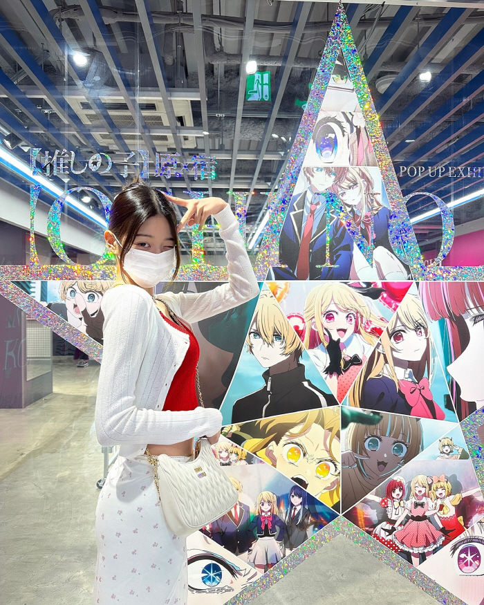 [서울=뉴시스] 장원영은 7일 자신의 사회관계망서비스(SNS)에 "도쿄"라는 글과 함께 사진 여러장을 공개했다. (사진=인스타그램 갈무리) *재판매 및 DB 금지