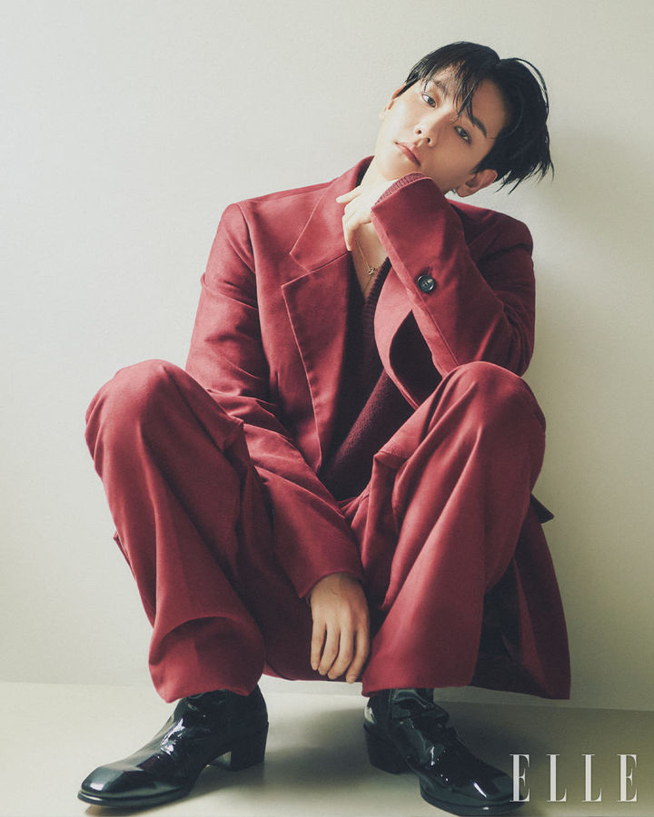 [서울=뉴시스] 백현. (사진=엘르 제공) 2024.09.10. photo@newsis.com *재판매 및 DB 금지