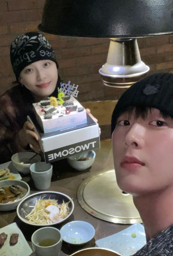 [서울=뉴시스] 문수아(왼쪽), 윤산하. (사진=윤산하 인스타그램 캡처) 2024.09.11. photo@newsis.com&nbsp; *재판매 및 DB 금지