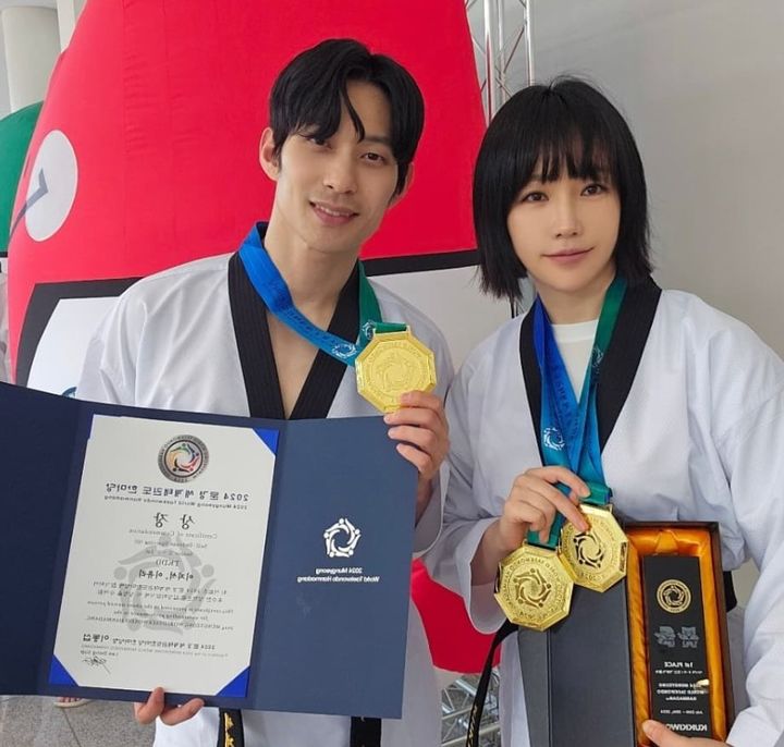 [서울=뉴시스] 이지석(왼쪽), 이유리. (사진=이유리 인스타그램 캡처) 2024.09.12. photo@newsis.com   *재판매 및 DB 금지