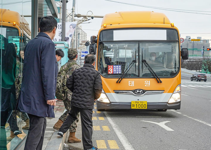 [목포=뉴시스]목포시내버스. *재판매 및 DB 금지