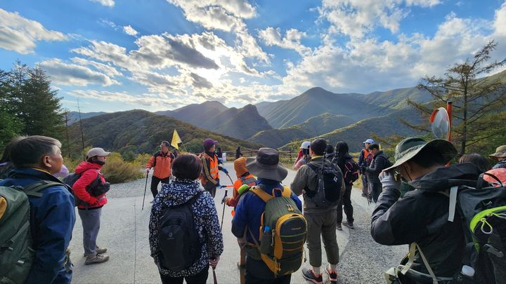 [울산=뉴시스] 울산울주세계산악영화제 체험 프로그램인 배성동의 영남알프스 기행 *재판매 및 DB 금지