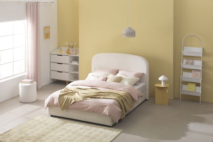 [서울=뉴시스] 지누스 저상형 프레임 신제품 '퍼프' 이미지. 2024.09.25. (사진=지누스 제공)&nbsp; *재판매 및 DB 금지