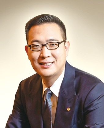 한화 3남 김동선, '테크·라이프' 독자 경영 본격화..."사업구조 재편으... - 뉴스 썸네일 이미지