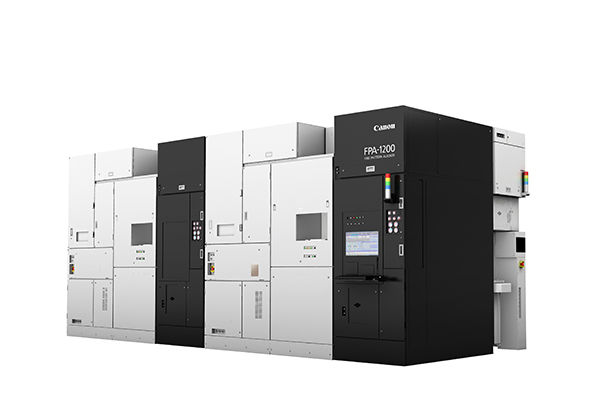 [서울=뉴시스]1일 업계에 따르면 캐논은 지난달 26일 미국 텍사스전자공학연구소(TIE·the Texas Institute for Electronics)에 최첨단 노광장비인 'FPA-1200NZ2C'를 출하할 예정이라고 발표했다. (사진=캐논 홈페이지 제공) photo@newsis.com *재판매 및 DB 금지