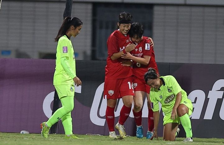 [서울=뉴시스] 여자축구 WK리그 인천 현대제철 선수단. (사진=AFC 홈페이지 캡처) *재판매 및 DB 금지