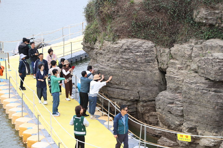 [의령=뉴시스]2024 의령리치리치페스티벌 개막.2024.10.04.(사진=의령군 제공) photo@newsis.com *재판매 및 DB 금지