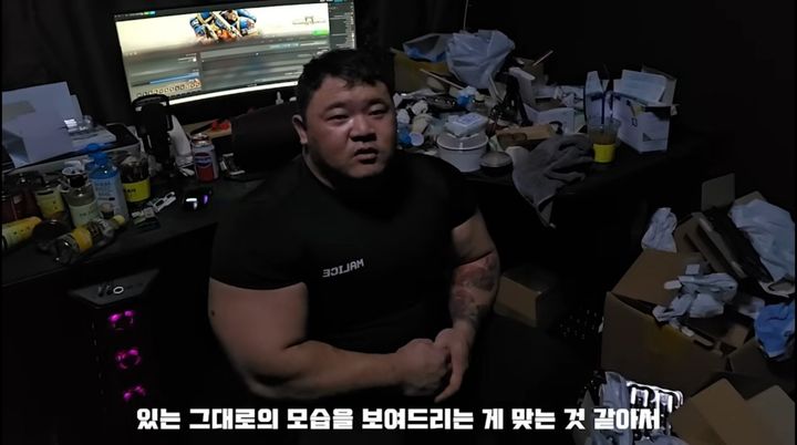 [서울=뉴시스] 지난 9일 유튜브 채널 '박승현'에는 '박승현입니다 오랜만입니다'라는 제목의 영상이 올라왔다 (사진= 유튜브 채널 '박승현' 캡처 ) 2024.10.17. photo@newsis.com *재판매 및 DB 금지