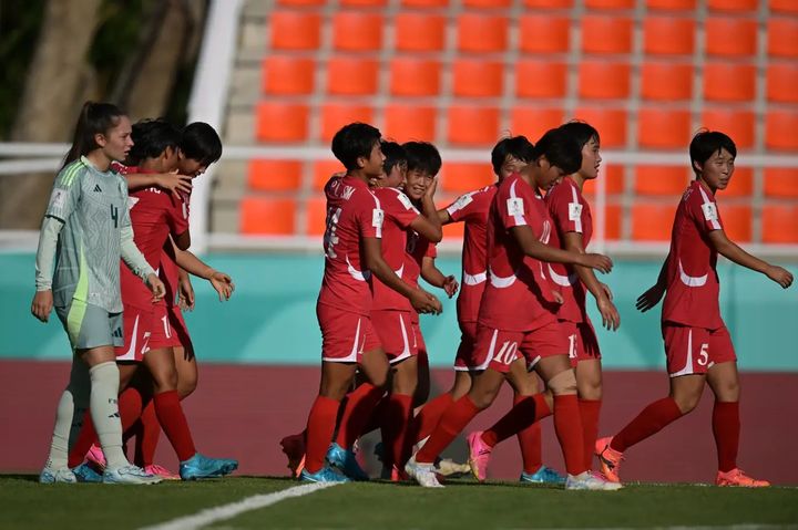 [서울=뉴시스] 북한 17세 이하(U-17) 여자 축구대표팀. (사진=FIFA 홈페이지 캡처) *재판매 및 DB 금지