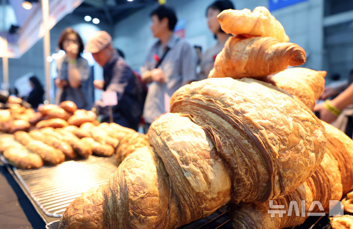 300억 부동산 물려주고 세금은 0원?…베이커리카페 탈세 꼼수 조사