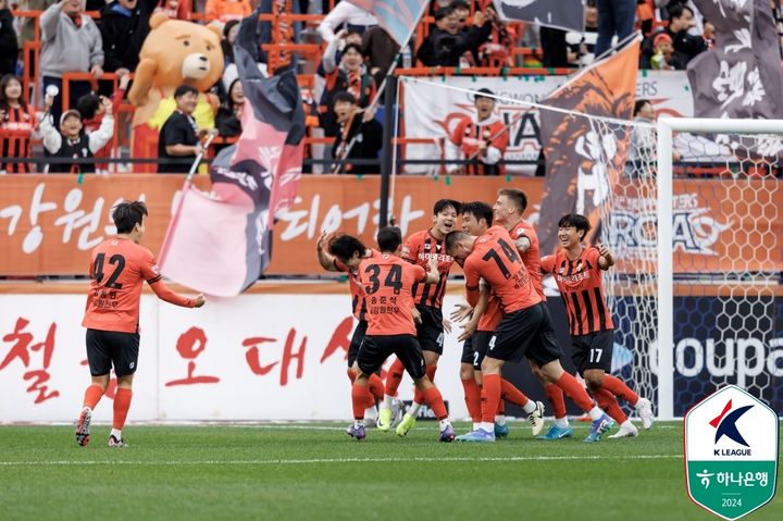 [서울=뉴시스]K리그1 강원, 서울에 1-0 승리. (사진=프로축구연맹 제공)