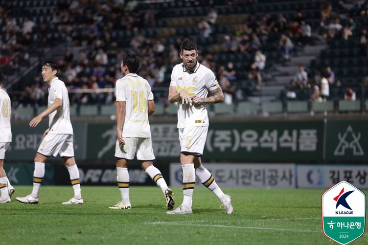 [서울=뉴시스] 프로축구 K리그2 서울이랜드FC의 오스마르. (사진=한국프로축구연맹 제공) *재판매 및 DB 금지