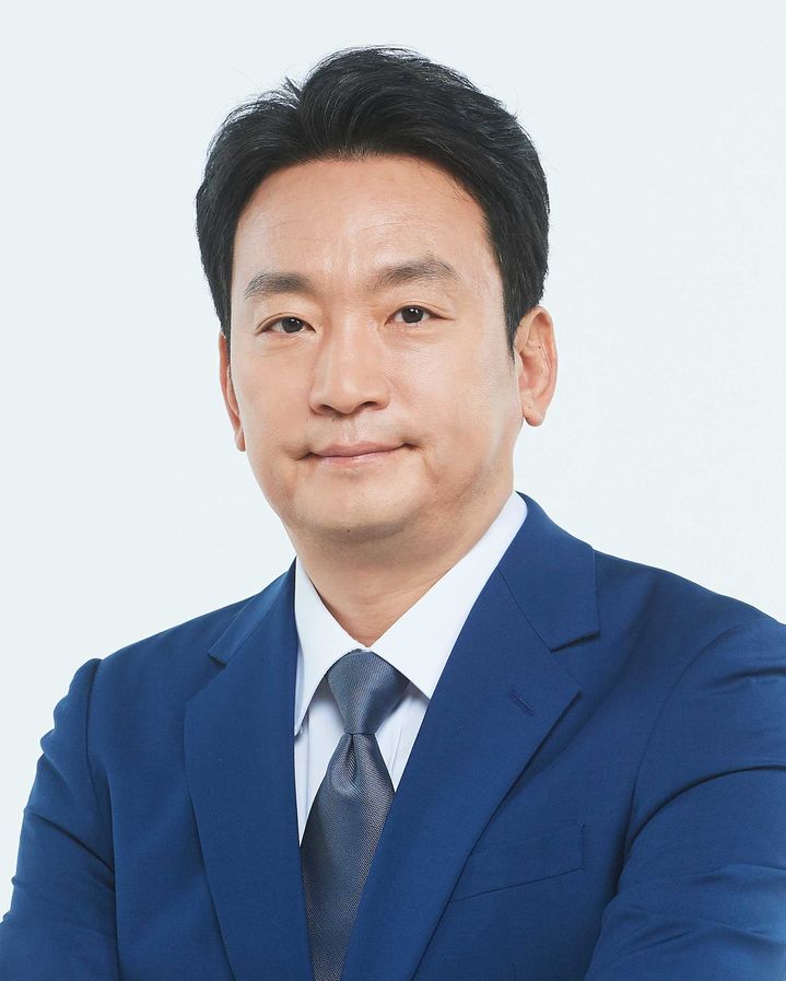 박장범