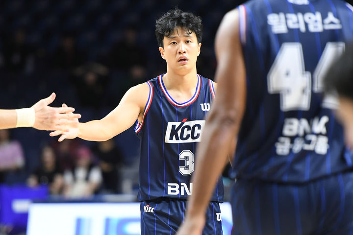 [서울=뉴시스] 프로농구 부산 KCC의 허웅. (사진=KBL 제공) *재판매 및 DB 금지