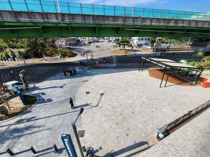 [수원=뉴시스] 경민대학로 경민광장 및 보행환경 개선 사업. (사진=경기도 제공) *재판매 및 DB 금지