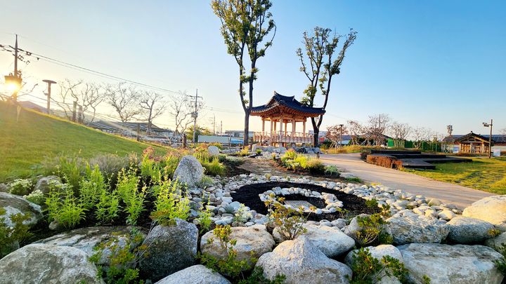 [전주=뉴시스] 전북 전주시 덕진구 팔복동 추천대공원 공사 후 모습. (사진=전주시 제공) 2024.11.05. *재판매 및 DB 금지