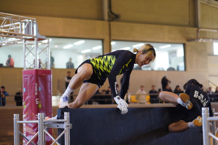 [서울=뉴시스] 2024~2025 근대5종 국가대표 선발전 중 장애물 경기를 소화하고 있는 성승민. (사진=대한근대5종연맹 제공) *재판매 및 DB 금지