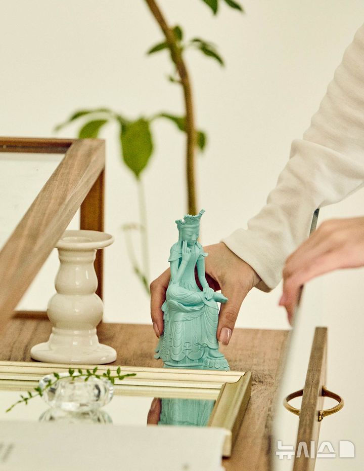 [청주=뉴시스] 퀴즈 이벤트 경품 '반가사유상 미니어처' (사진= 국립청주박물관 제공) 2024.11.11. photo@newsis.com *재판매 및 DB 금지