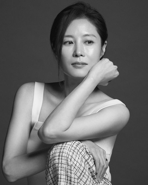 [서울=뉴시스] 배우 문소리. (사진=씨제스스튜디오 제공) 2024.11.11 photo@newsis.com *재판매 및 DB 금지