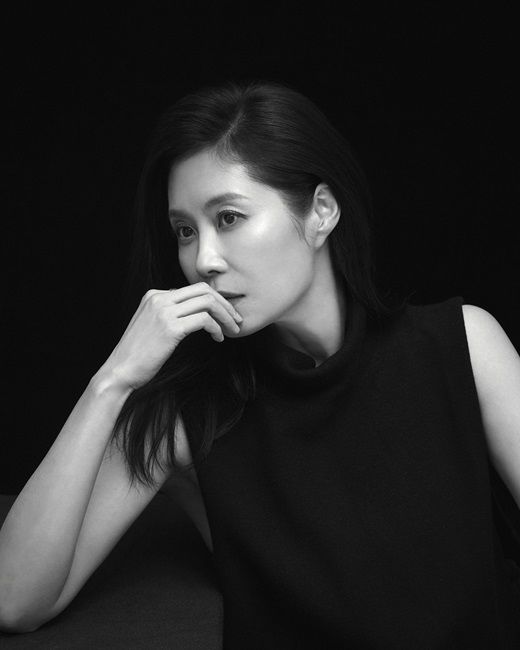 [서울=뉴시스] 배우 문소리. (사진=씨제스스튜디오 제공) 2024.11.11 photo@newsis.com *재판매 및 DB 금지