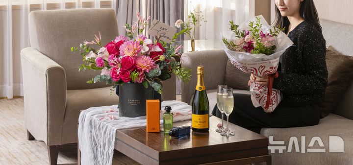 [서울=뉴시스] 웨스틴 조선 서울 '해필리 에버 애프터(Happily ever after)' 패키지. (사진= 웨스틴 조선 서울 제공)