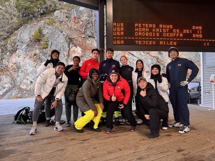 [평창=뉴시스] 동계스포츠 국제교류 선수단. (사진=평창군 제공) 2024.11.19. photo@newsis.com  *재판매 및 DB 금지