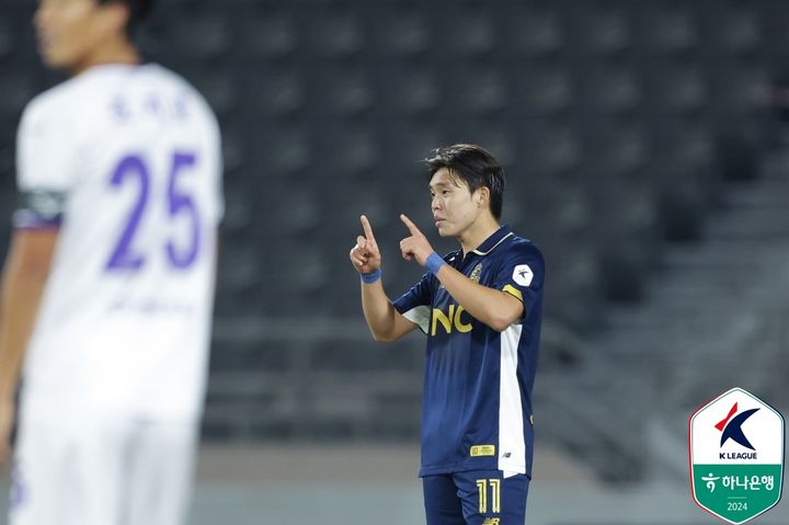 [서울=뉴시스] 프로축구 K리그2 서울이랜드의 김신진. (사진=한국프로축구연맹 제공) *재판매 및 DB 금지