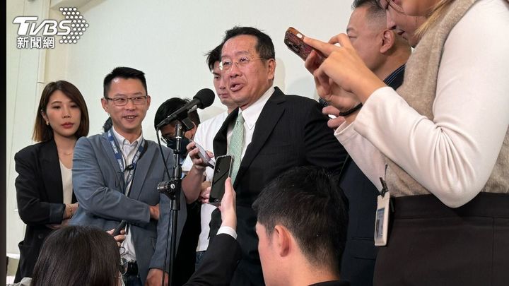 [서울=뉴시스]﻿﻿중국이 대만 동부 해역에서 '해상교통 특별 단속 작전'을 실시한 가운데 대만 국방부는 이를 도발 행위이자 주권 침해라고 규정하며 강하게 반발했다. 구리슝 대만 국방부장(장관) 자료사진. 2026.06.09