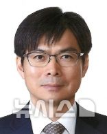 [서울=뉴시스]조희대 대법원장은 26일 윤석열 대통령에게 임기 만료를 앞둔 김상환 대법관 후임으로 마용주 부장판사를 임명제청했다. 2024.11.26. (사진 = 대법원 제공) photo@newsis.com