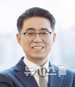 [서울=뉴시스] 노준형 롯데지주 경영혁신실장 사장.(사진=롯데 제공)