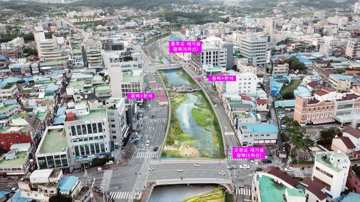 [홍성=뉴시스] 홍성천을 중심으로 한 홍성시가지 모습. *재판매 및 DB 금지