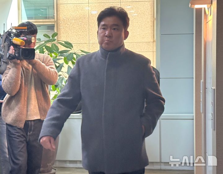 재정위원회 출석 관련 사진