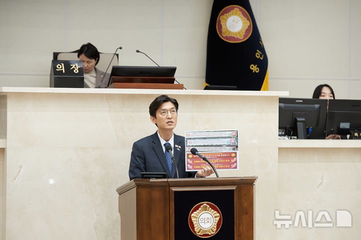 [용인=뉴시스] 박인철 의원(사진제공=용인시의회)