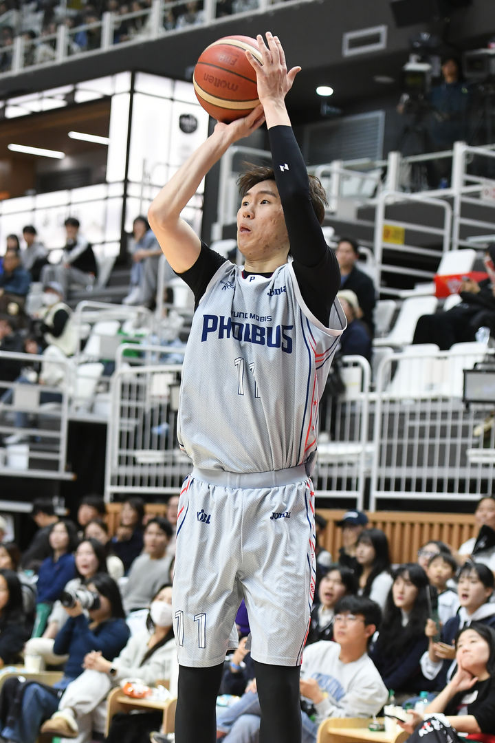 [서울=뉴시스] 프로농구 울산 현대모비스의 이우석. (사진=KBL 제공) *재판매 및 DB 금지